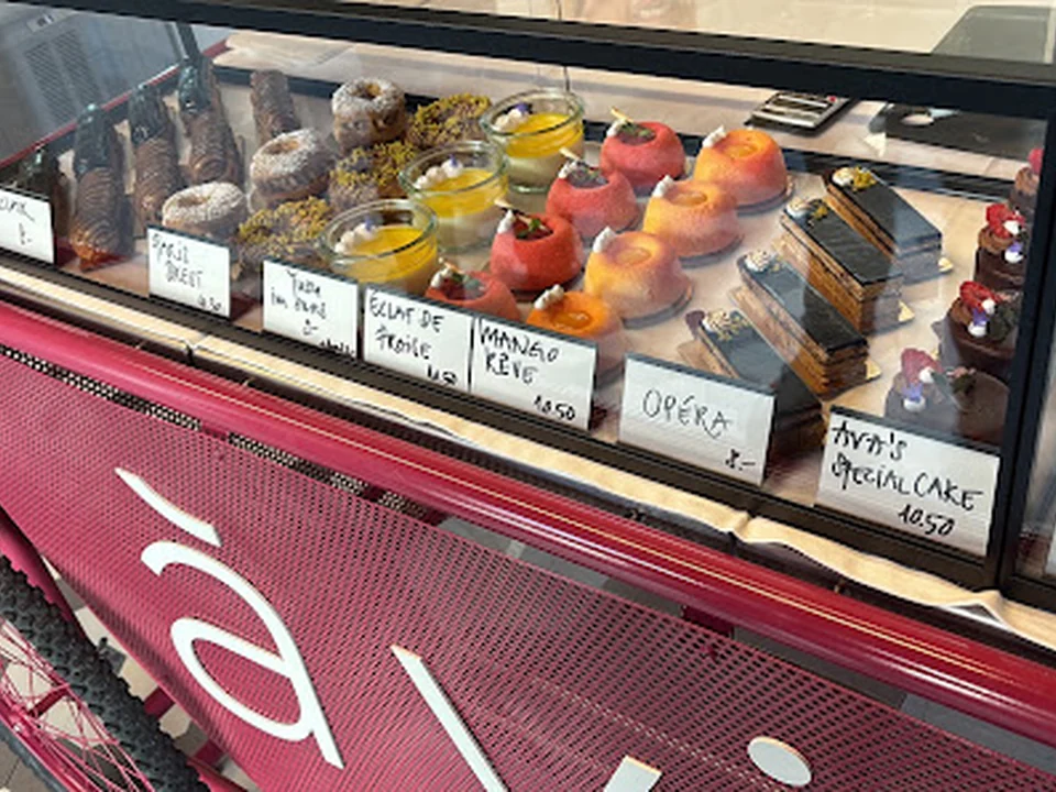 à vie baked goods