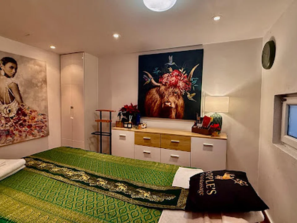 Apple's Thai Massage