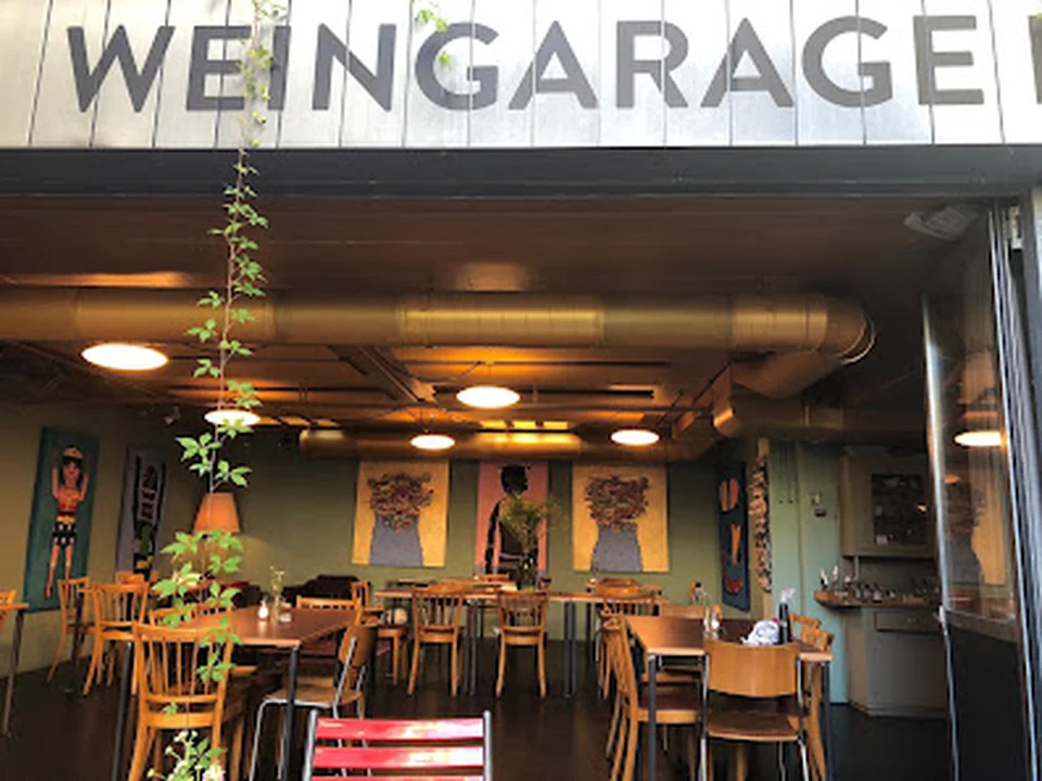 Cafe Bar Meierei