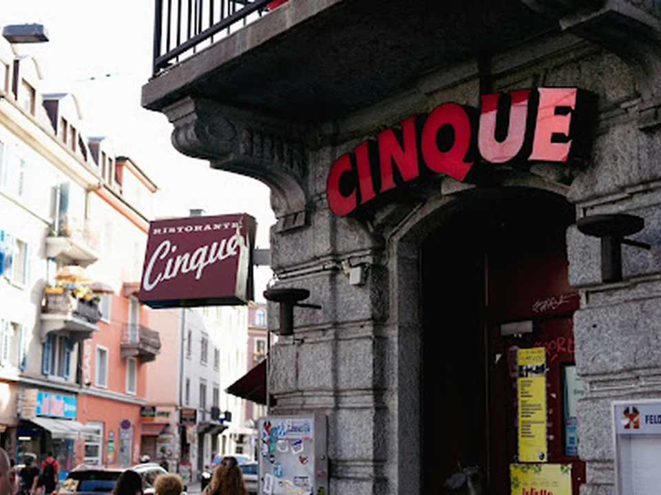 Cinque