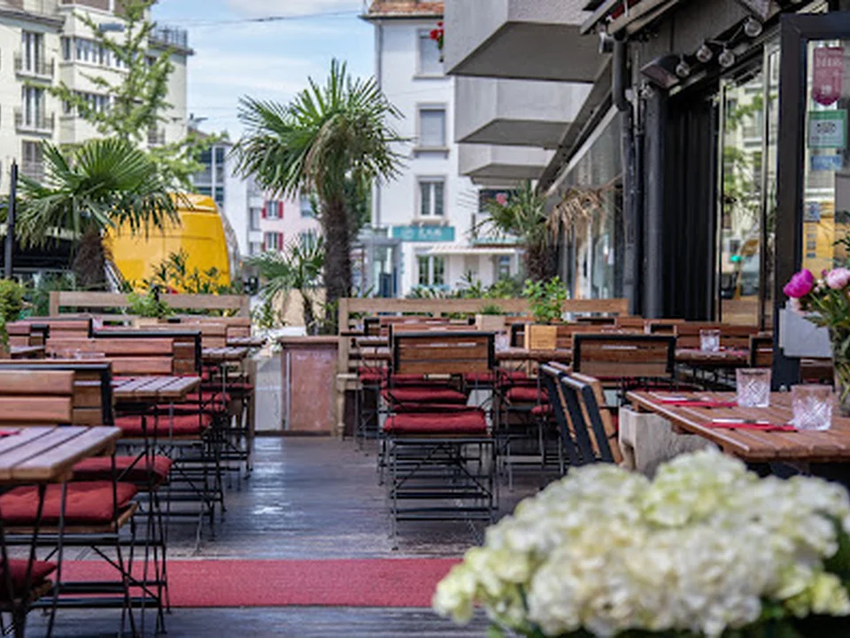 Don Leone Waffenplatz