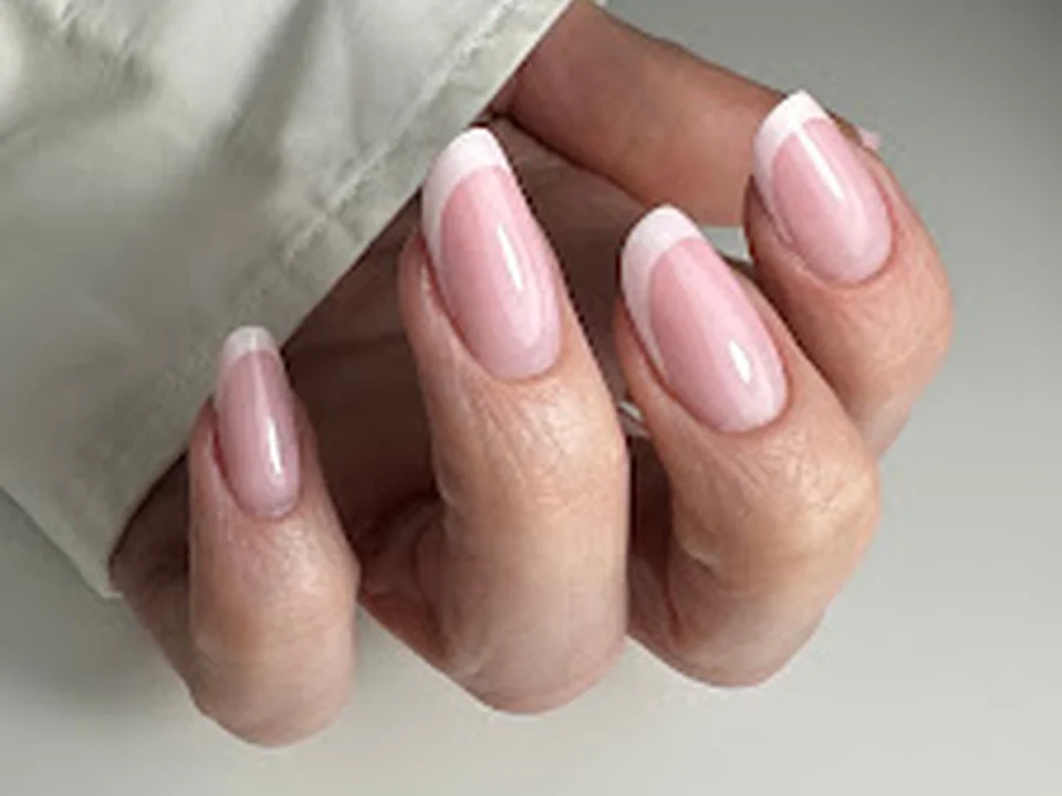 Ela Nails & Beauty