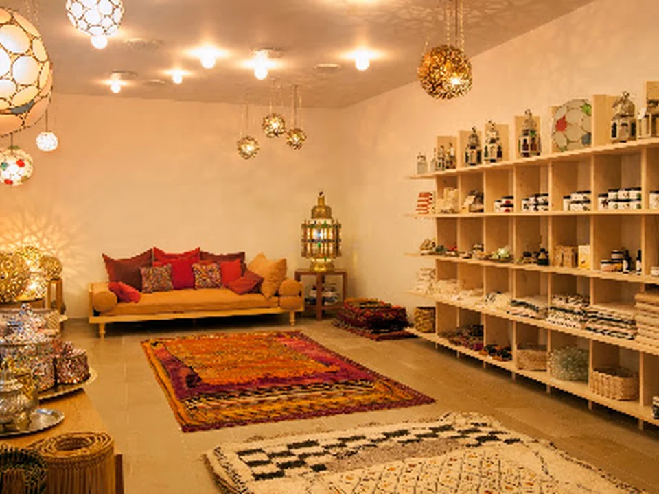 Hammam Basar +Salon