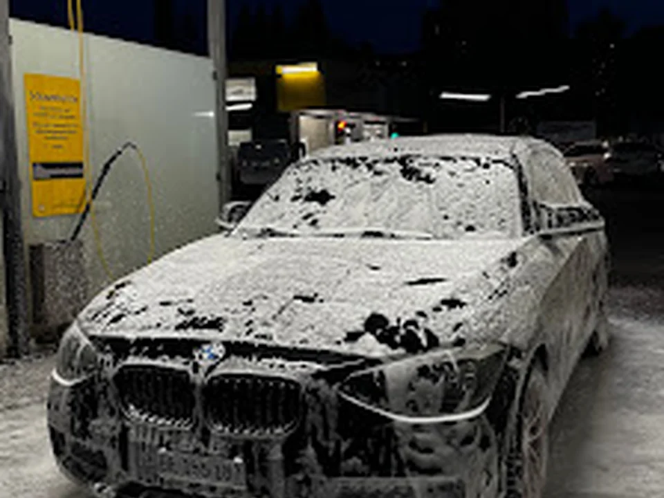 Happy Car Wash