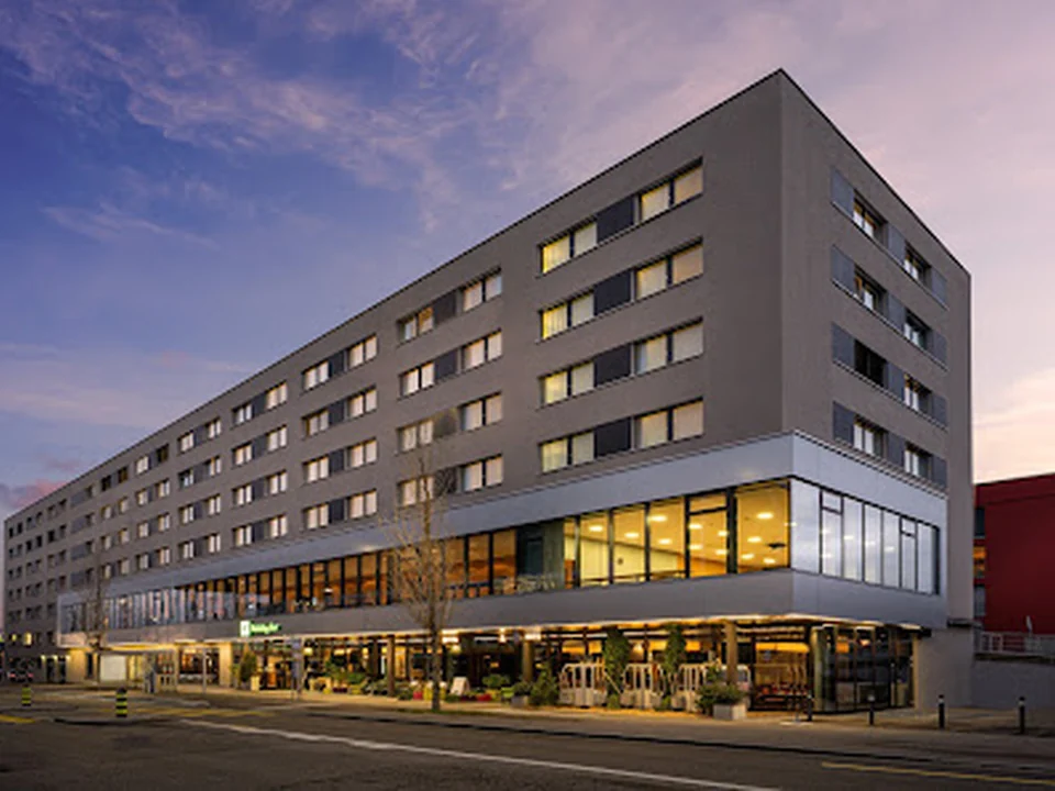 Holiday Inn Zürich - Messe by IHG