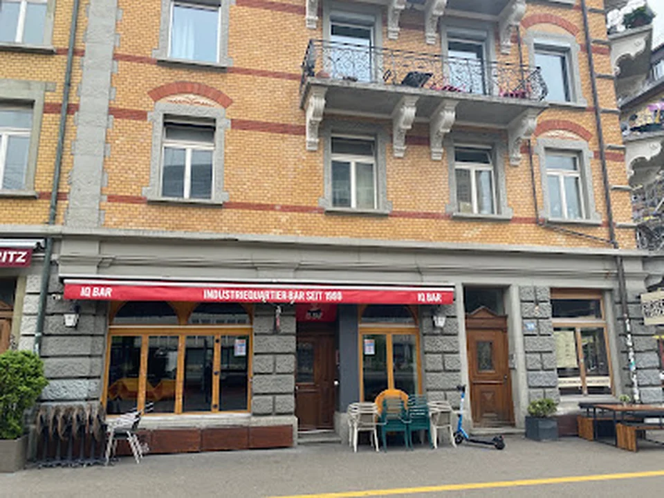 IQ Bar