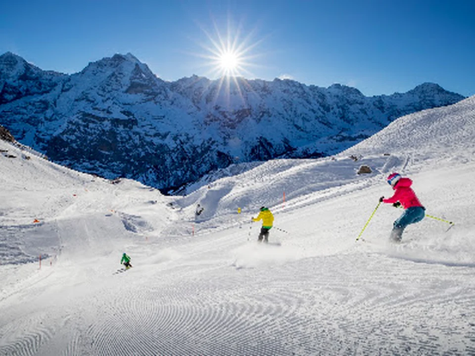 Jungfrau Ski Region - Mürren - Schilthorn