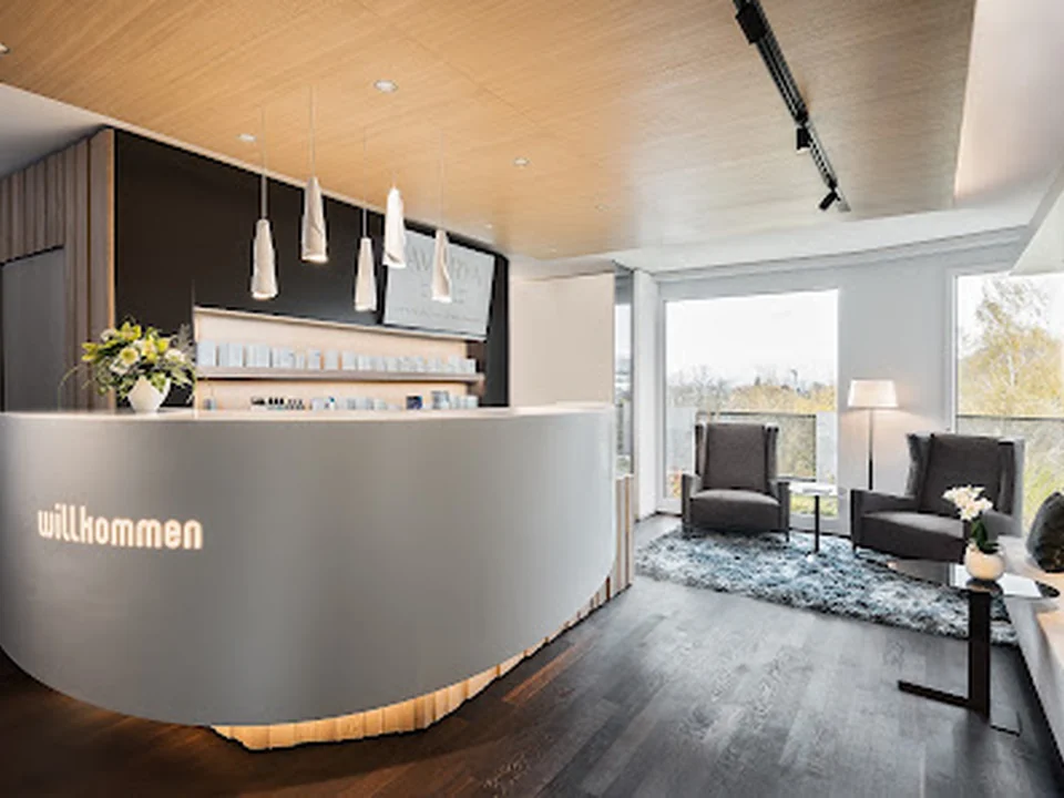 Foto de Praxis AVORYA: Ästhetik, Biostimulatoren, Anti-Aging, Injectables & Laser (Zollikon/Zürich)