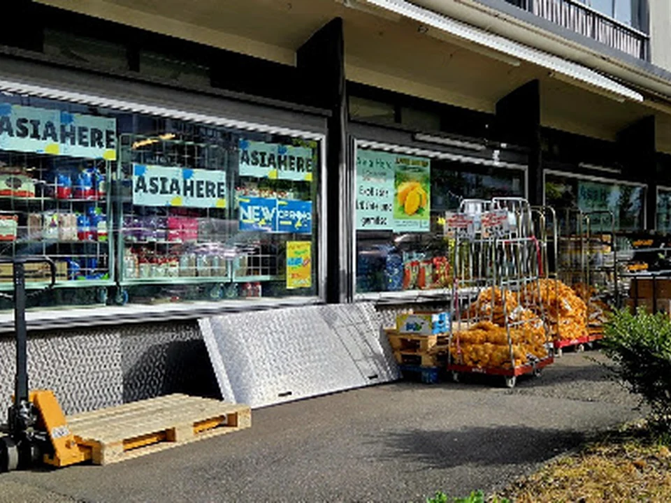 Seebach Asian Bazar