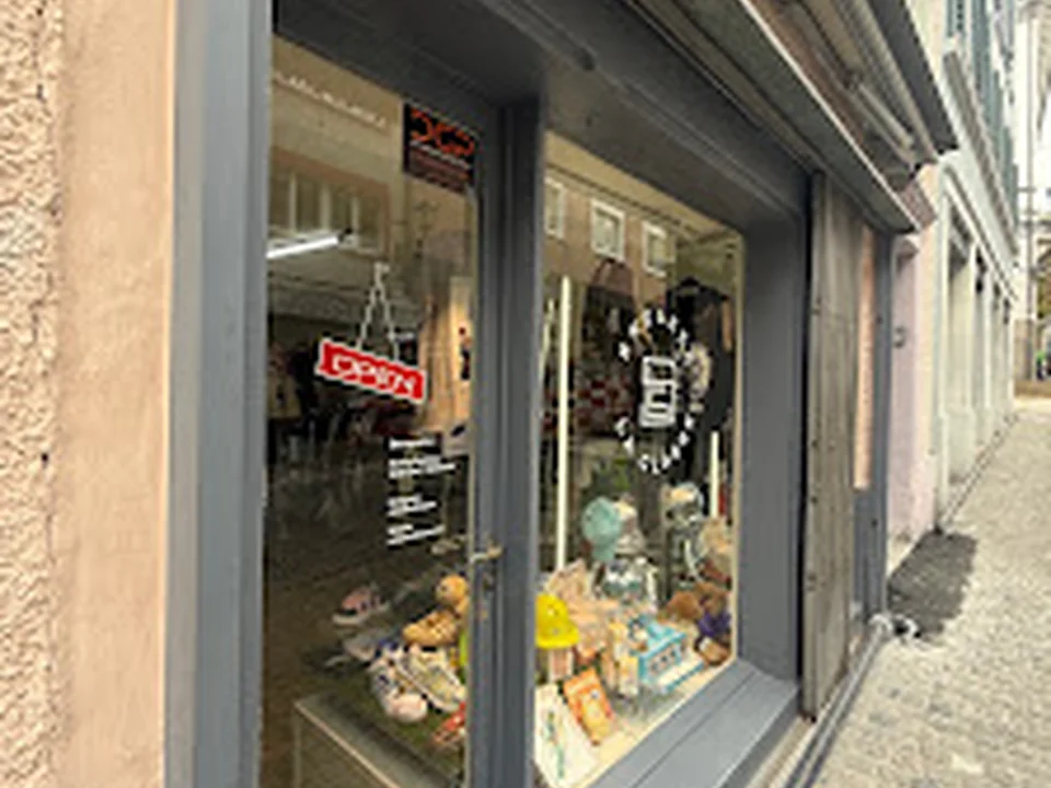 Sneakerlaclasse GmbH