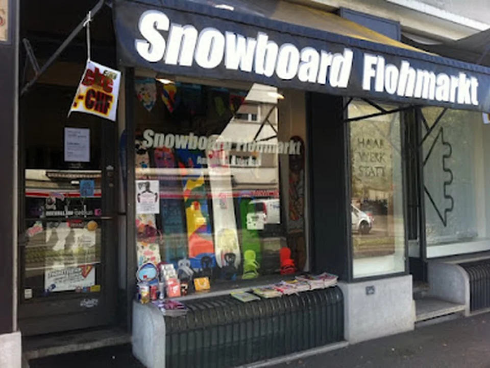 Snowboard Store