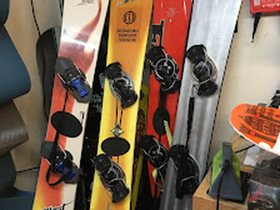Snowhow Snowboarding