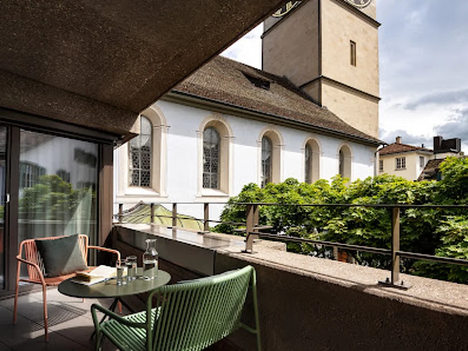 Best hotels near train station in Zurich
