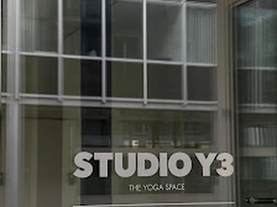STUDIO Y3 Yoga Studio Zurich