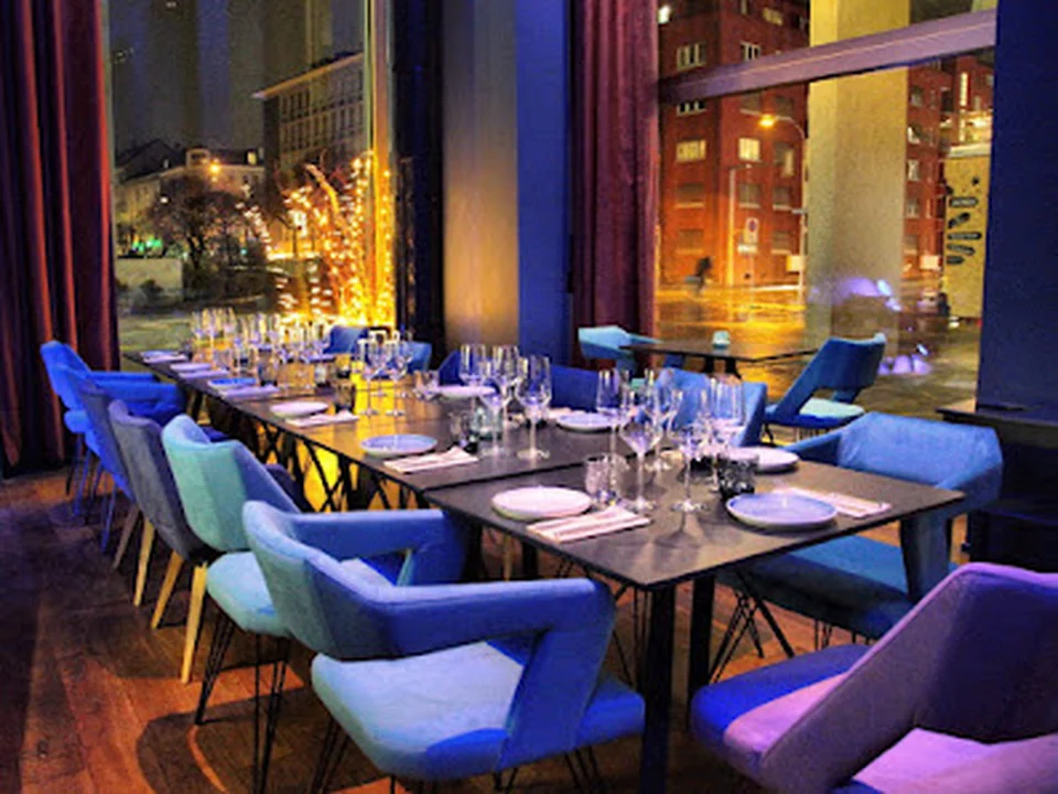 YNOS Kitchen Bar