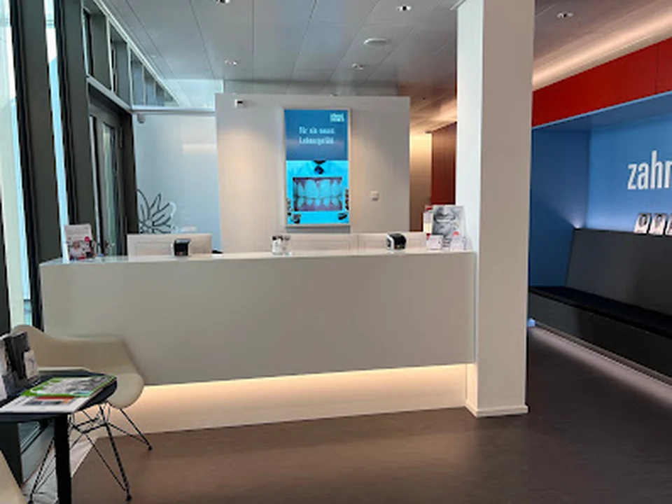 zahnarztzentrum.ch am HB - Zahnarzt & Zahnreinigung