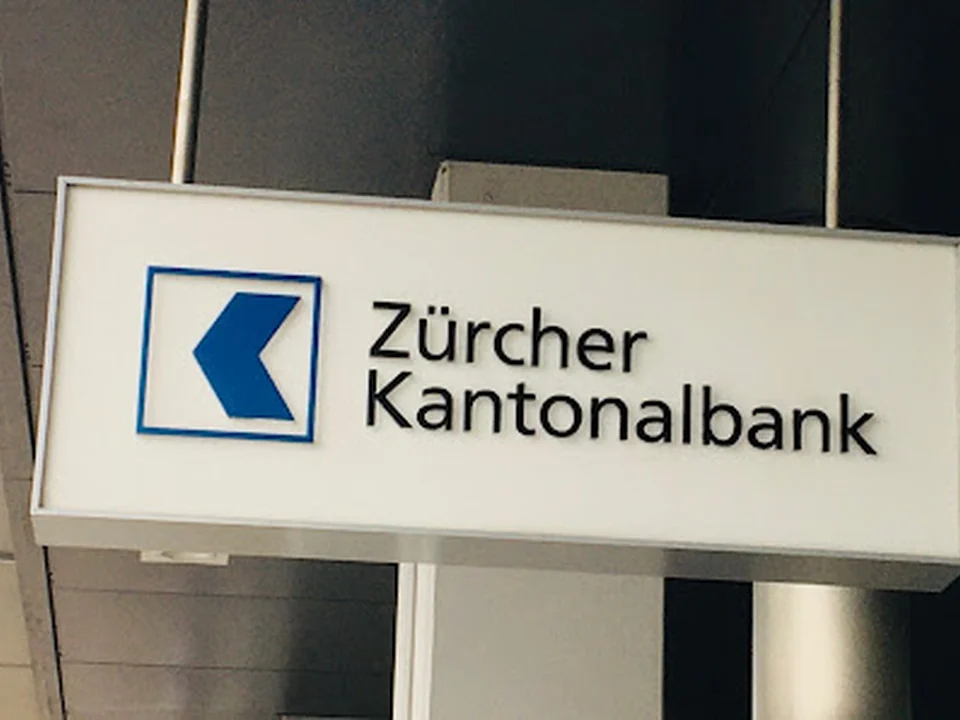 ZKB Filiale Zürich-Klusplatz
