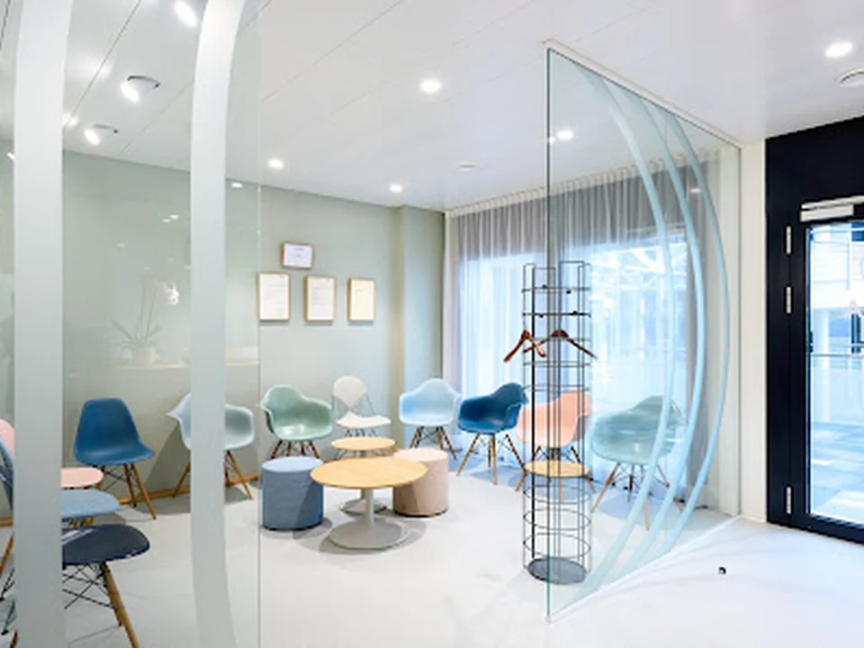 Derma Stettbach – Dr. med. David Muggli, Zürich