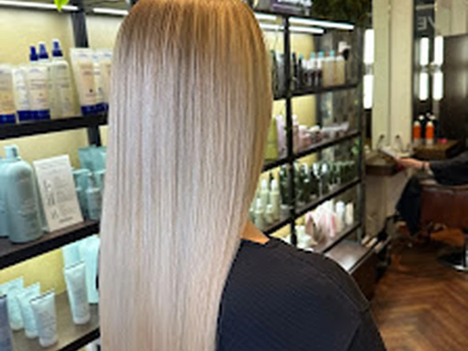 Eddine Belaid, Aveda exclusive Salon, Zürich