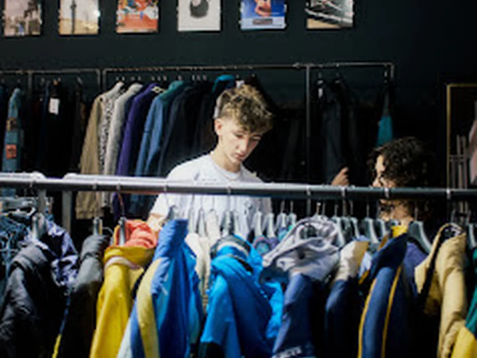 Hand2Hand Vintage Store Zürich