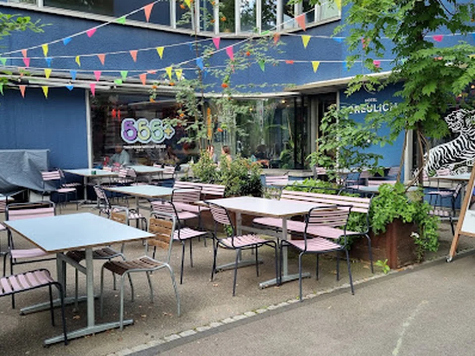 555+ Thai Food, Zürich