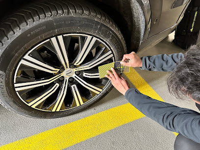 Hertz Car Rental - Zurich Airport